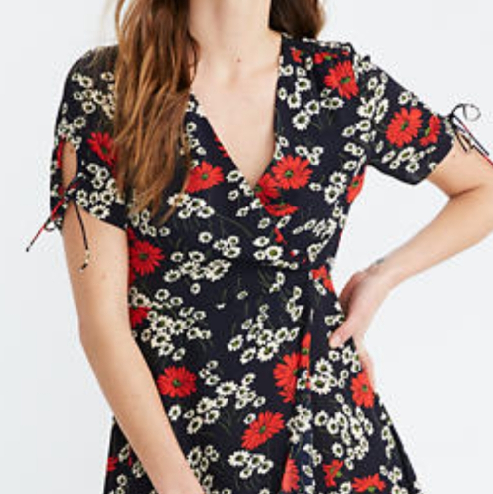 Womens Madewell Peekaboo-Sleeve Midi Dress in Hillside Daisies Size 10